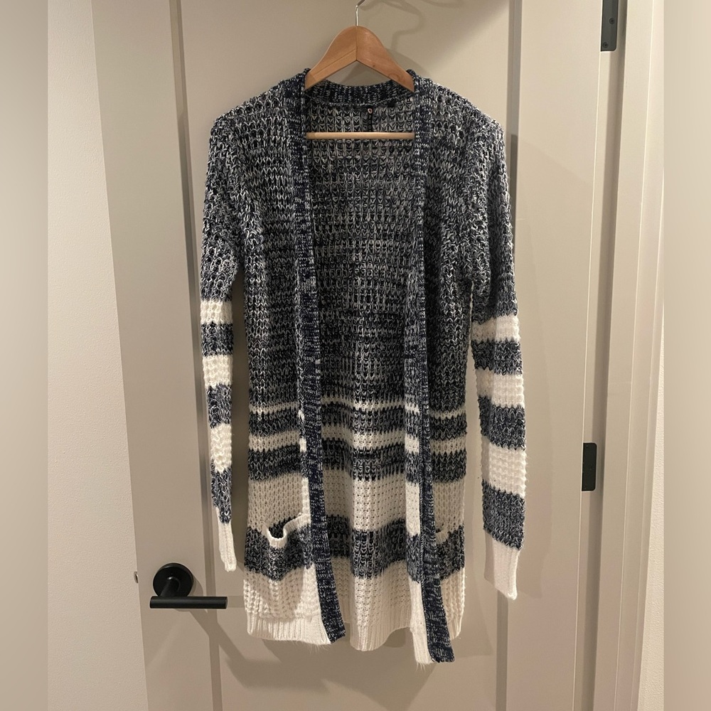 Poof! New ❤️ York Long Sleeve Cardigan Size L